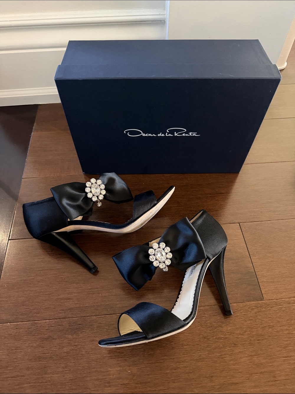 Oscar de la Renta Black Satin Bow Crystal-Cluster Open-Toe Heels